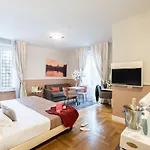 River Nocleg ze śniadaniem 4*