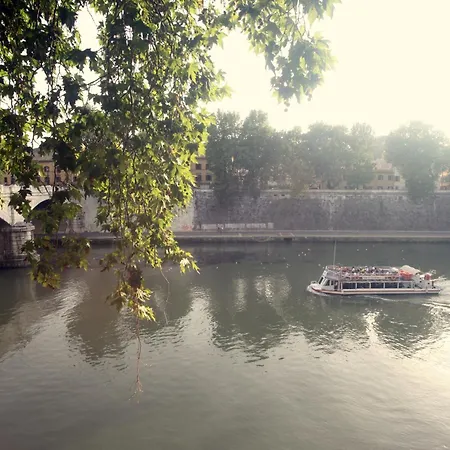 Bed and breakfast River 4*