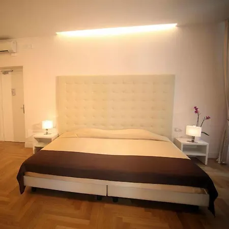 리버 인 B&B 2*