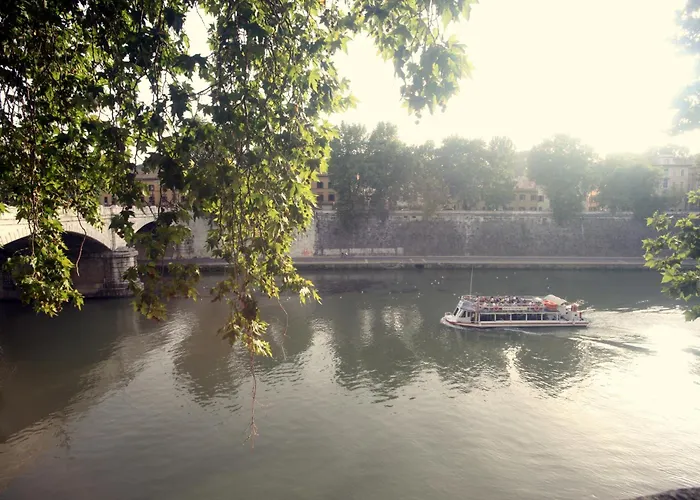 Bed & Breakfast River 4*