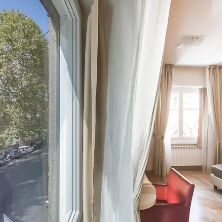 리버 인 4* 로마