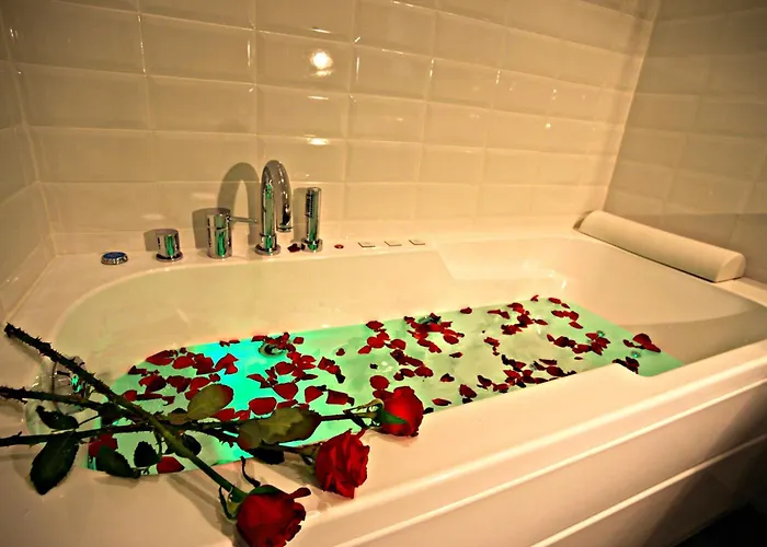 Bed & Breakfast River 4*